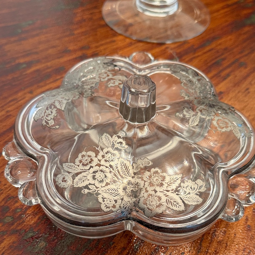 Elegant Floral Glass Dish